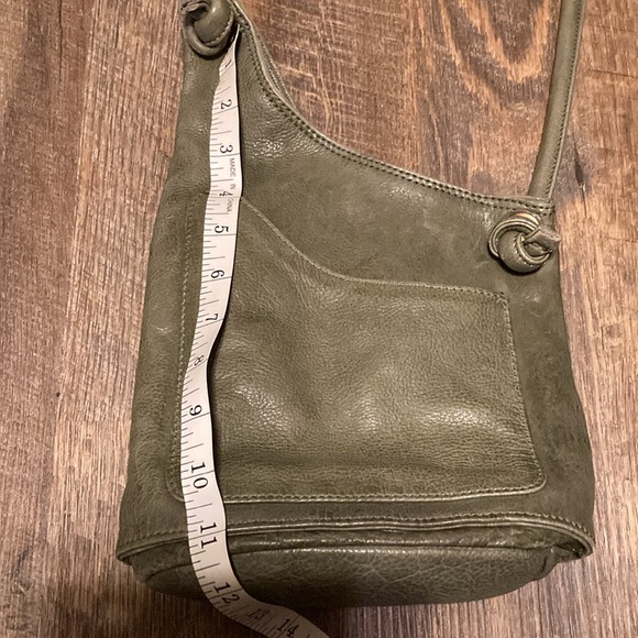 Rock paper Scissors Green Leather crossbody bag - Picture 8 of 8